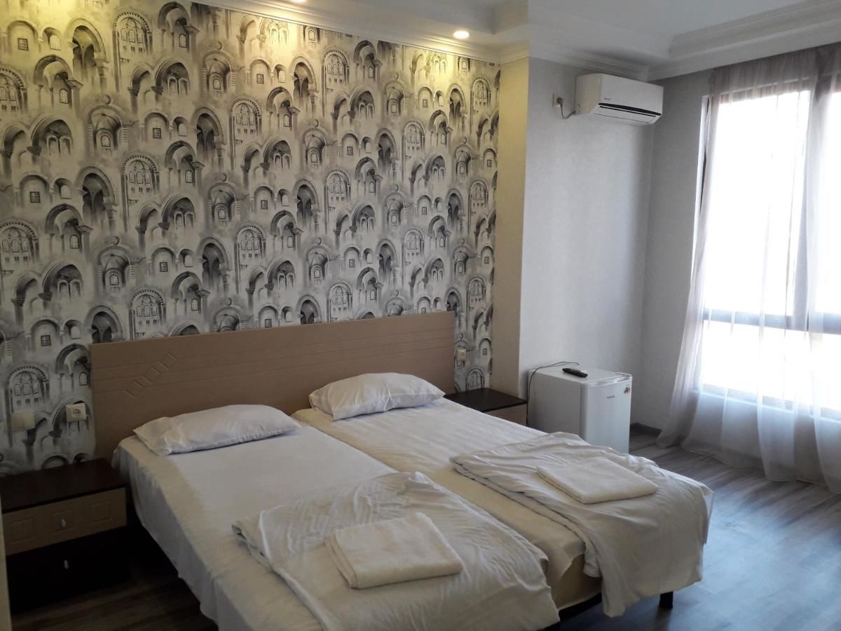 Гостевой дом G & A Guesthouse Батуми