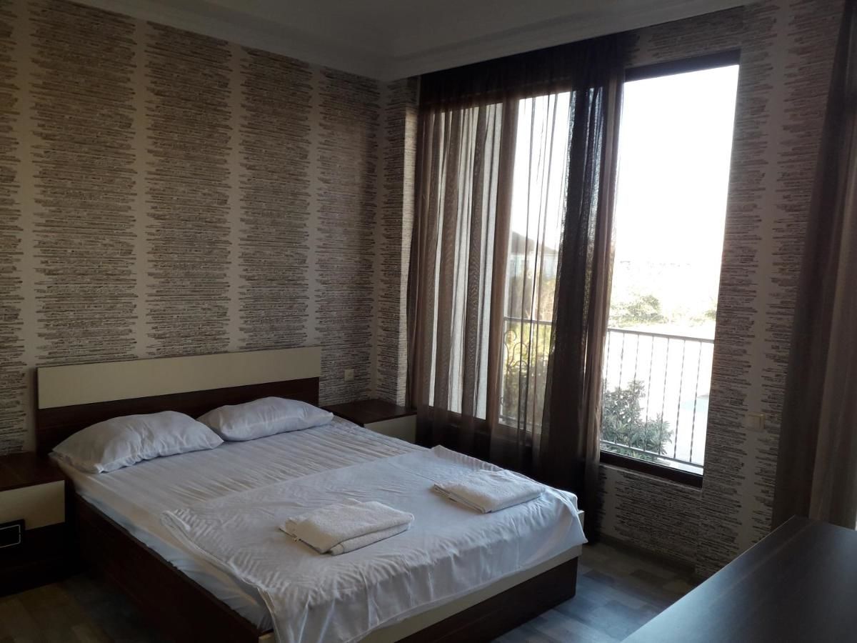 Гостевой дом G & A Guesthouse Батуми-33