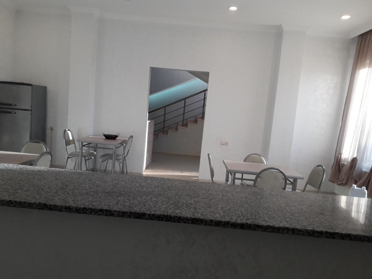 Гостевой дом G & A Guesthouse Батуми-39