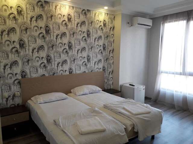 Гостевой дом G & A Guesthouse Батуми-20