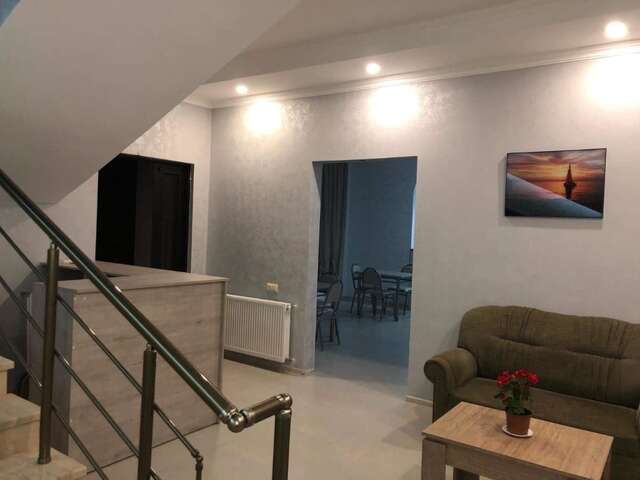 Гостевой дом G & A Guesthouse Батуми-7